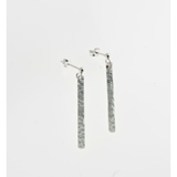 Ασημένια σκουλαρίκια κρεμαστά πλακέ σφυρήλατα